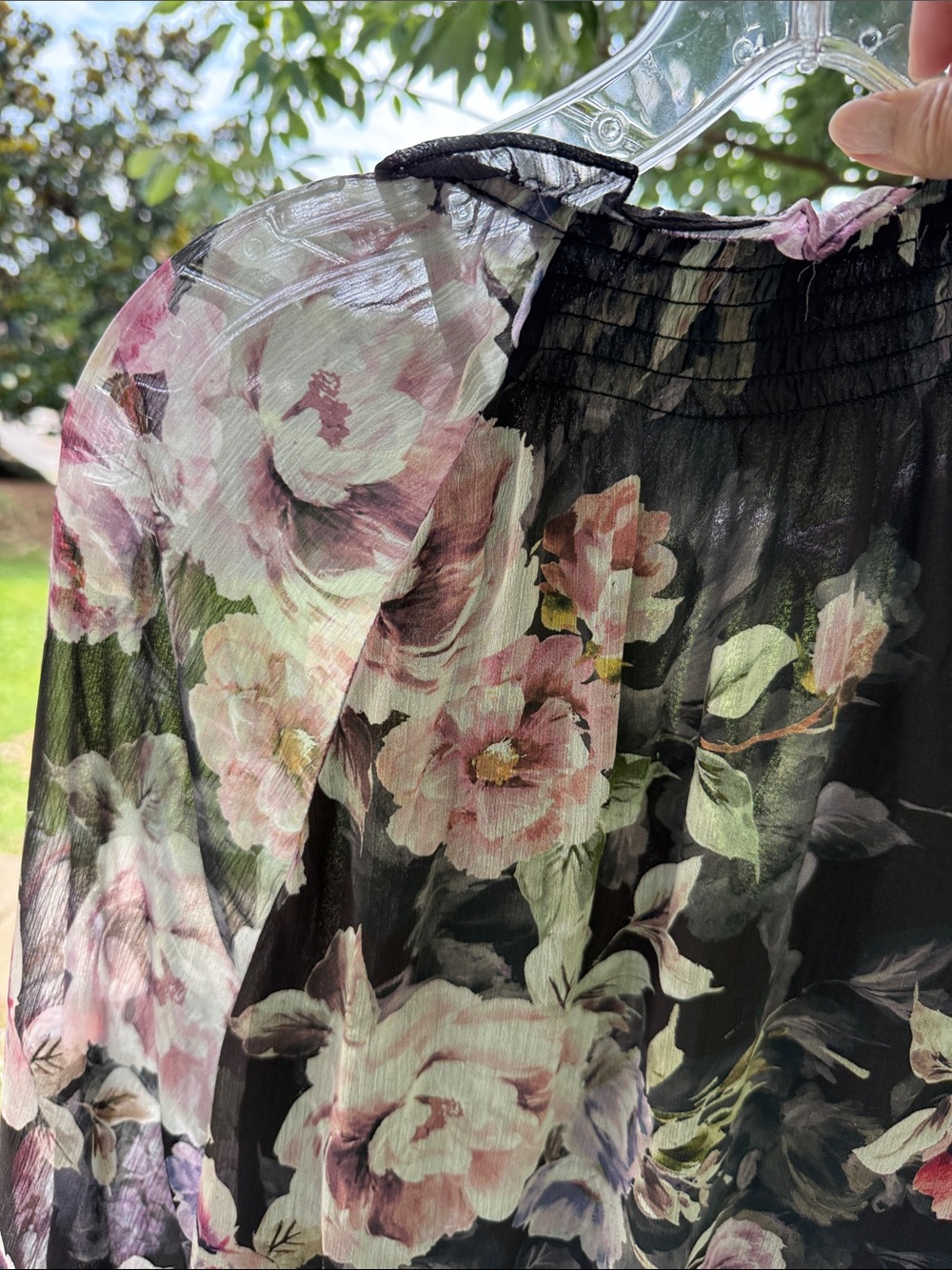 NWT Joie Black/Pink Floral Chiffon Blouse Size Large - Picture 8 of 14